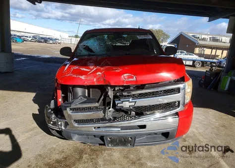2011 Chevrolet Silverado C1500 Ls z USA, uszkodzony, nr VIN 3GCPCREA2BG135359